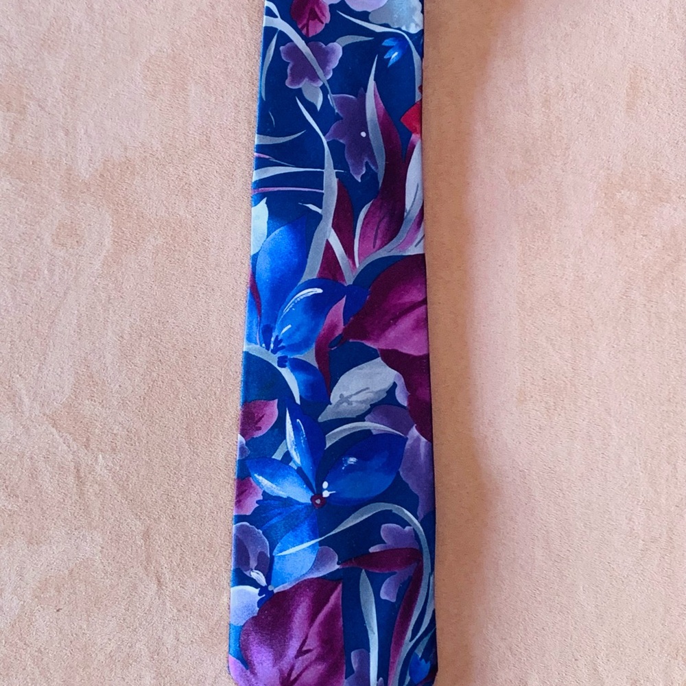 Men’s Blue & Purple Floral Tie - 100% polyester.